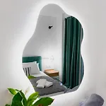 Sunny Nest איקסיה
