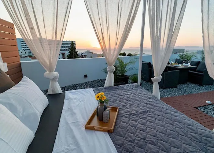 Sunny Nest 아파트 *