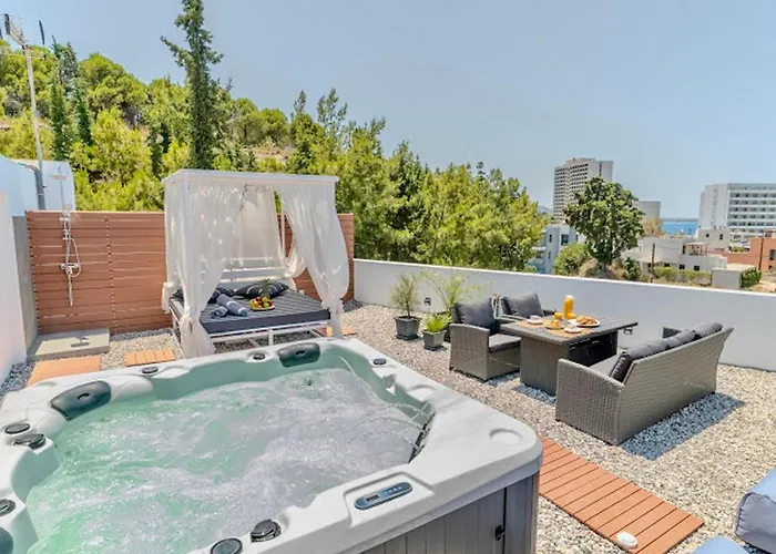 Sunny Nest Apartament *