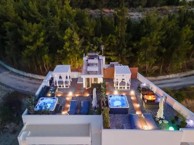 Sunny Nest * 익시아