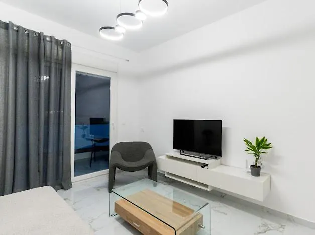 Sunny Nest Apartament