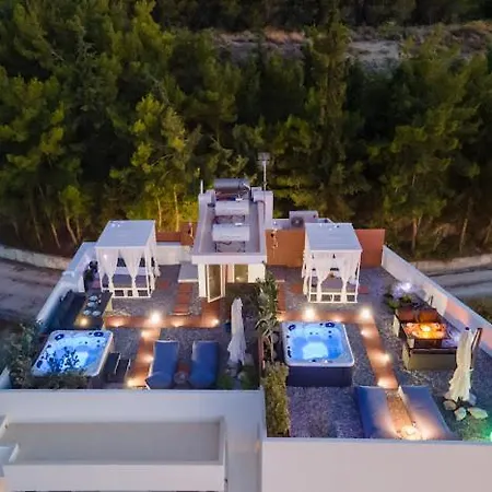 Sunny Nest * Ixia (Rhodes)